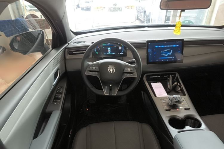 Used BYD Qin PLUS 2025 DM-i Smart Drive 55KM Leading Model Steering Wheel