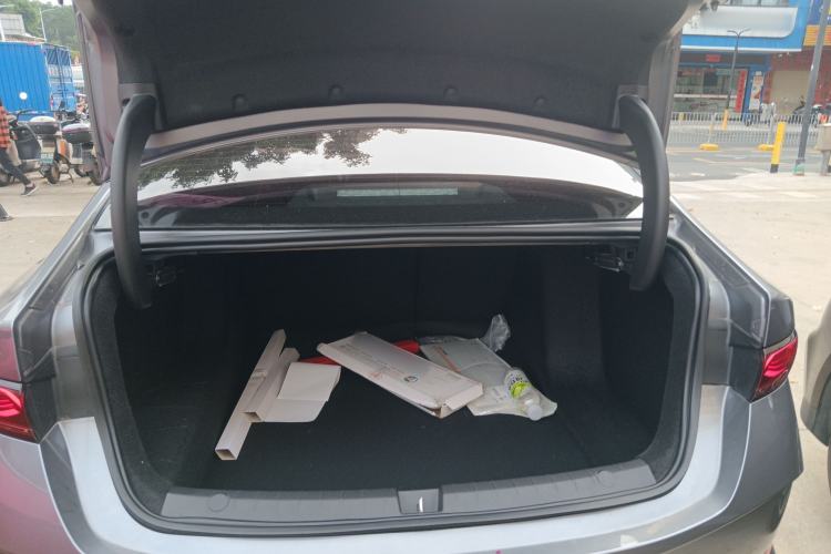 Used BYD Qin PLUS 2025 DM-i Smart Drive 55KM Leading Model Trunk