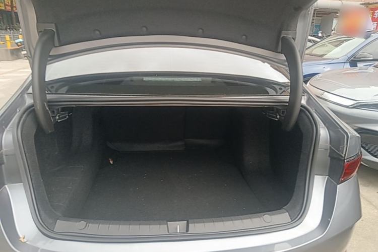 Used BYD Qin PLUS 2025 DM-i Smart Drive 55KM Leading Model Trunk