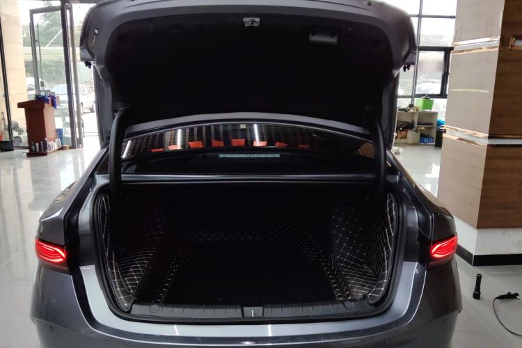 Used BYD Qin PLUS 2025 DM-i Smart Drive 55KM Leading Model Trunk