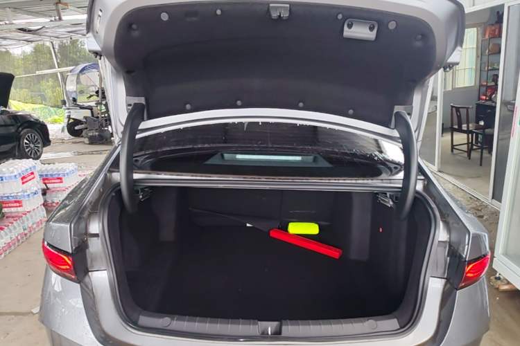 Used BYD Qin PLUS 2025 EV Smart Drive Edition 510KM Leading Model Trunk