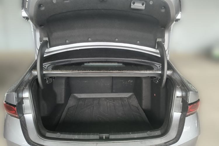 Used BYD Qin PLUS 2025 EV Smart Drive Edition 510KM Leading Model Trunk