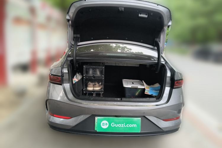 Used BYD Qin PLUS 2025 DM-i Smart Drive 55KM Leading Model Trunk