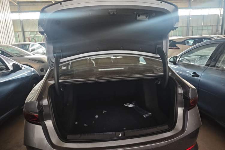 Used BYD Qin PLUS  Trunk