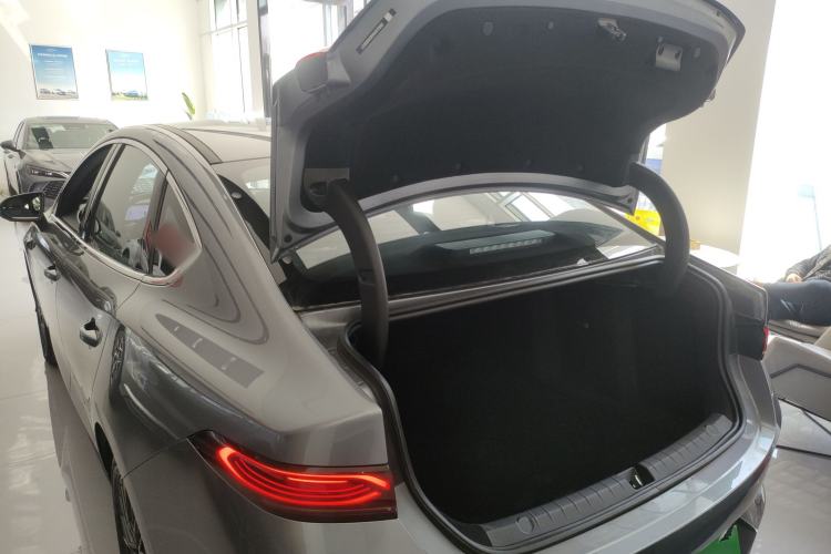 Used BYD Qin PLUS 2025 EV Smart Drive Edition 510KM Leading Model Trunk