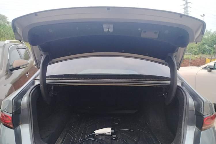 Used BYD Qin PLUS 2025 DM-i Smart Drive 55KM Leading Model Trunk