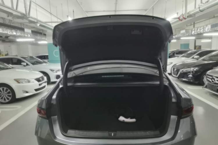 Used BYD Qin PLUS 2025 DM-i Smart Drive 55KM Leading Model Trunk