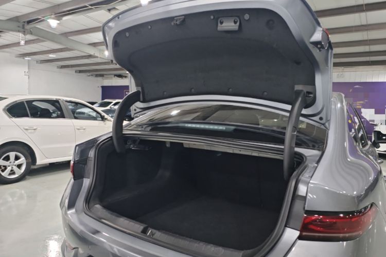 Used BYD Qin PLUS 2025 DM-i Smart Drive 55KM Leading Model Trunk