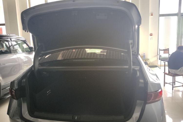 Used BYD Qin PLUS 2025 DM-i Smart Drive 55KM Leading Model Trunk