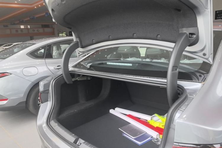 Used BYD Qin PLUS  Trunk