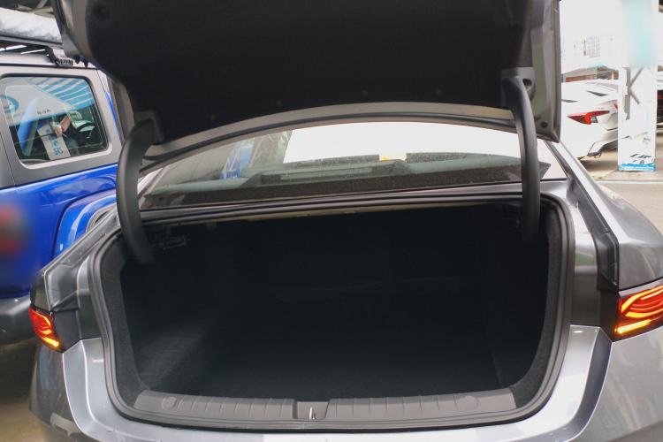Used BYD Qin PLUS 2025 DM-i Smart Drive 120KM Superior Model Trunk