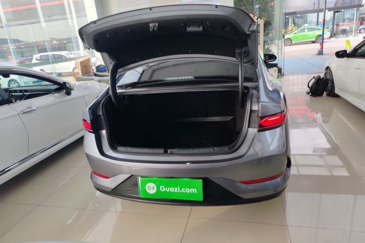 Used BYD Qin PLUS 2025 EV Smart Drive Edition 510KM Leading Model Trunk