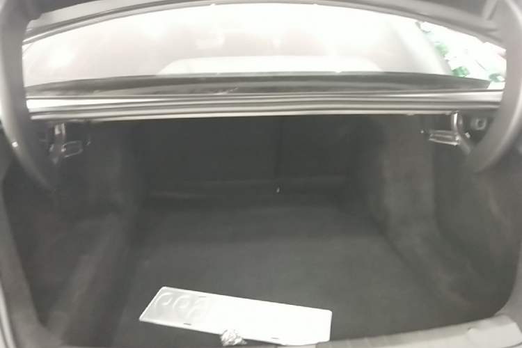 Used BYD Qin PLUS 2025 DM-i Smart Drive 120KM Superior Model Trunk