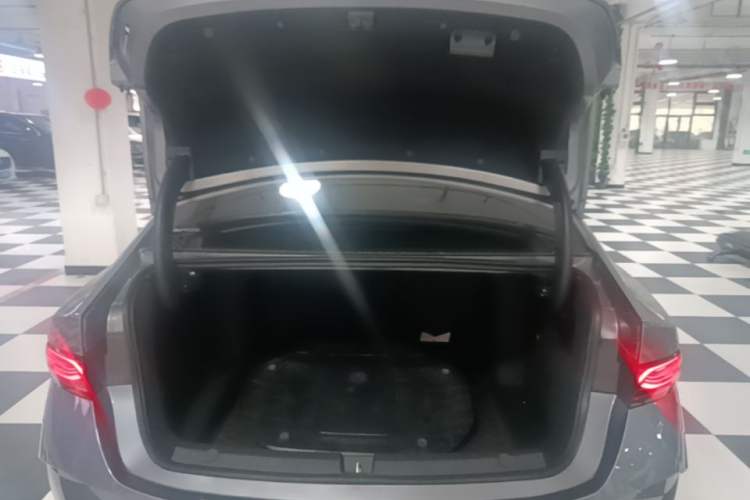 Used BYD Qin PLUS 2025 EV Smart Drive Edition 510KM Leading Model Trunk