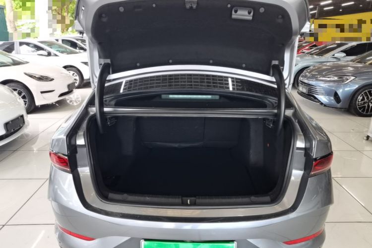 Used BYD Qin PLUS 2025 EV Smart Drive Edition 510KM Leading Model Trunk
