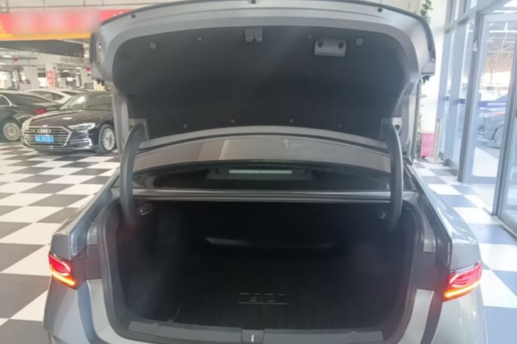 Used BYD Qin PLUS 2025 DM-i Smart Drive 55KM Leading Model Trunk
