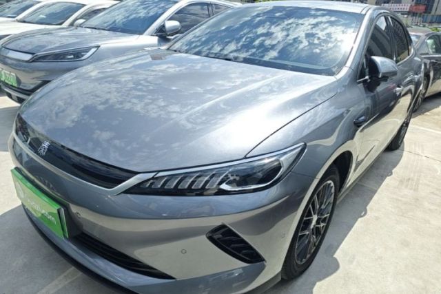 Used BYD Qin PLUS 2025 EV Smart Drive Edition 420KM Leading Model