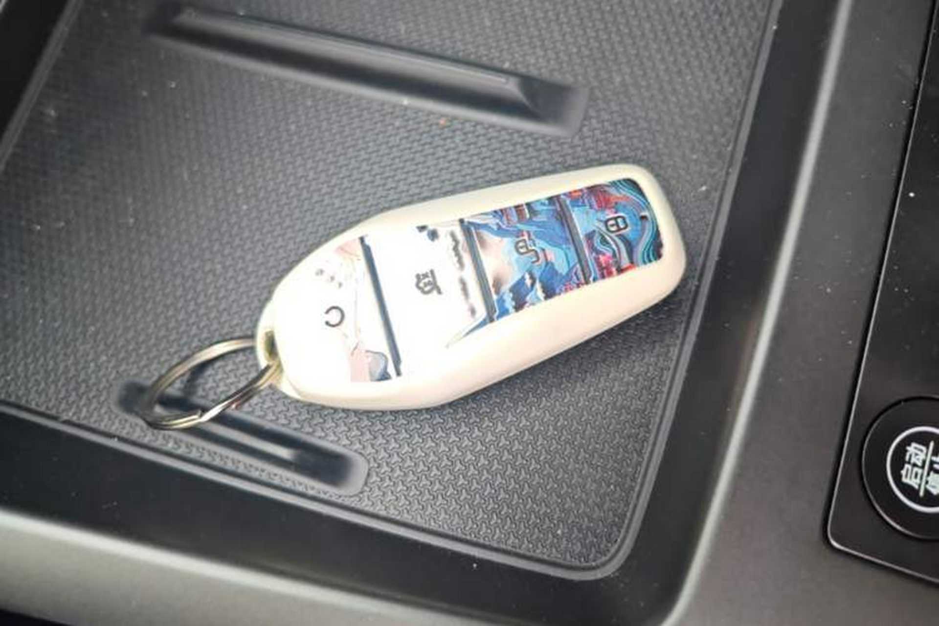 Used BYD Qin PLUS 2025 DM-i Smart Drive 55KM Leading Model Vehicle Key