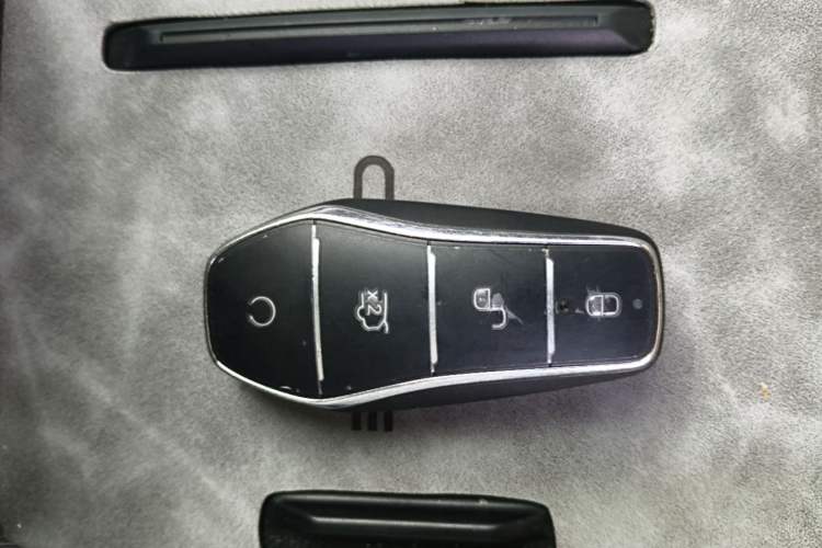 Used BYD Qin PLUS 2025 EV Smart Drive Version 510KM Beyond Model Vehicle Key