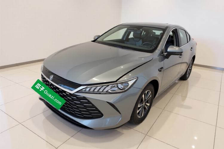 BYD Qin PLUS 2025 DM-i Smart Drive 120KM Superior Model