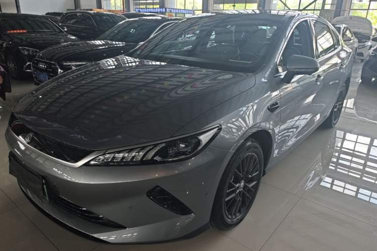 Used BYD Qin PLUS 2025 EV Smart Drive Edition 510KM Leading Model Guazi used car, China used car export, Used car for sale, Used cars, Cheapest cars for sale