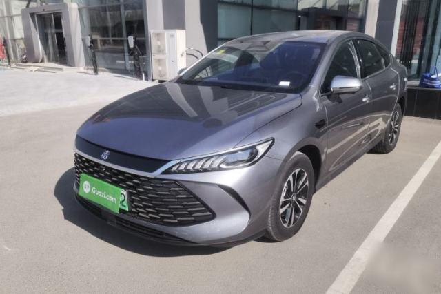 Used BYD Qin PLUS 2025 DM-i Smart Drive 120KM Superior Model