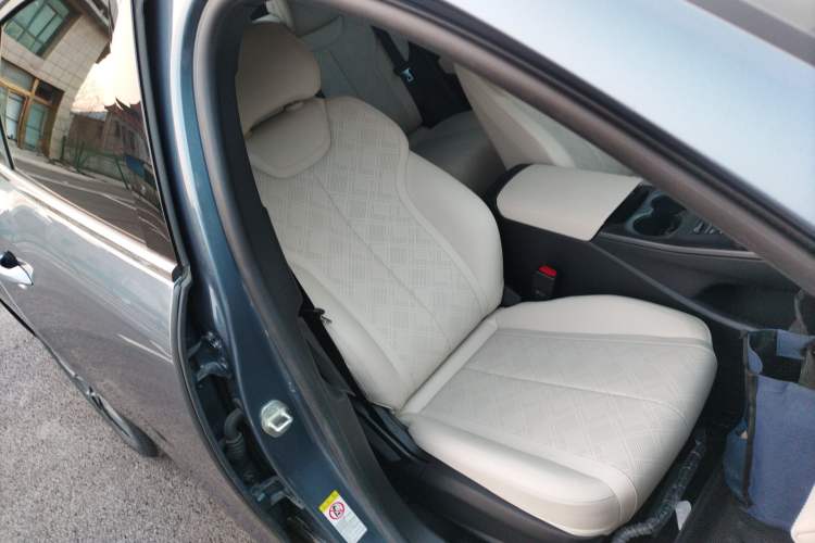 Used BYD Qin PLUS 2025 EV Smart Drive Edition 510KM Leading Model Right Front Seat