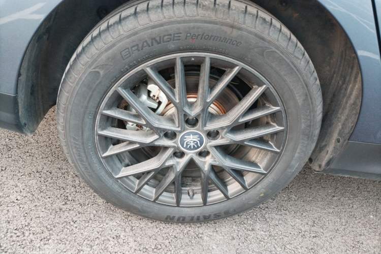 Used BYD Qin PLUS 2025 EV Smart Drive Edition 510KM Leading Model Right Rear Wheel Hub