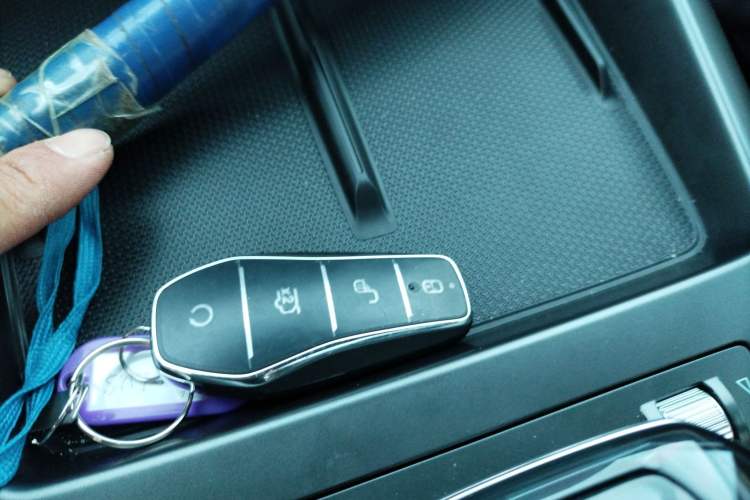 Used BYD Qin PLUS 2025 EV Smart Drive Edition 510KM Leading Model Vehicle Key