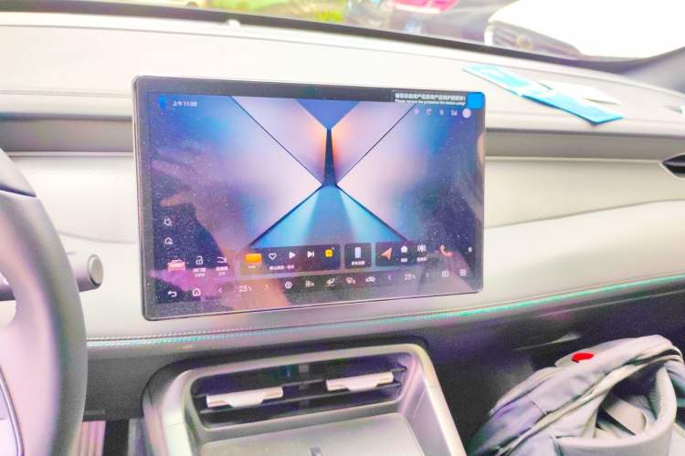 Used BYD Qin PLUS 2025 EV Smart Drive Edition 510KM Leading Model Audio And AC Panel