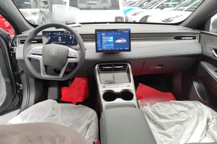 Used BYD Qin PLUS  Center Console