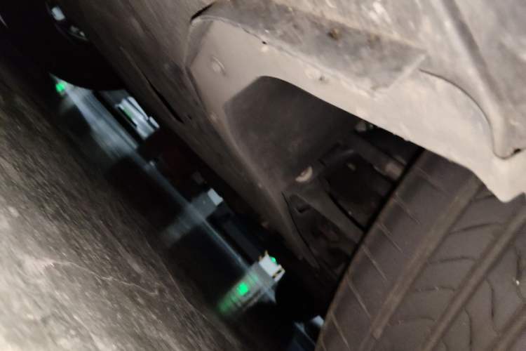 Used BYD Qin PLUS 2025 DM-i Smart Drive 55KM Leading Model Chassis Front Left