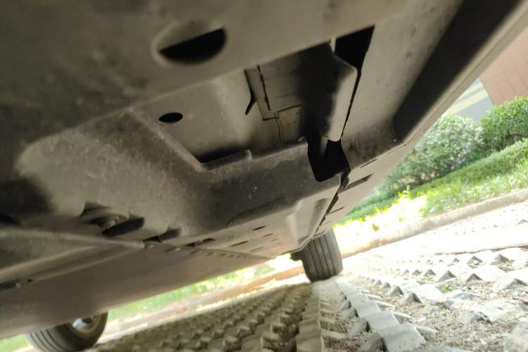 Used BYD Qin PLUS 2025 EV 510KM Standard Range Model Chassis Front Left