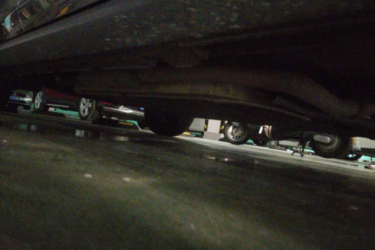 Used BYD Qin PLUS  Chassis Front Right