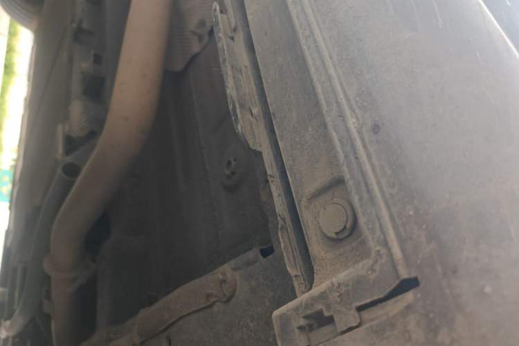 Used BYD Qin PLUS 2025 DM-i Smart Drive 55KM Leading Model Chassis Front Right