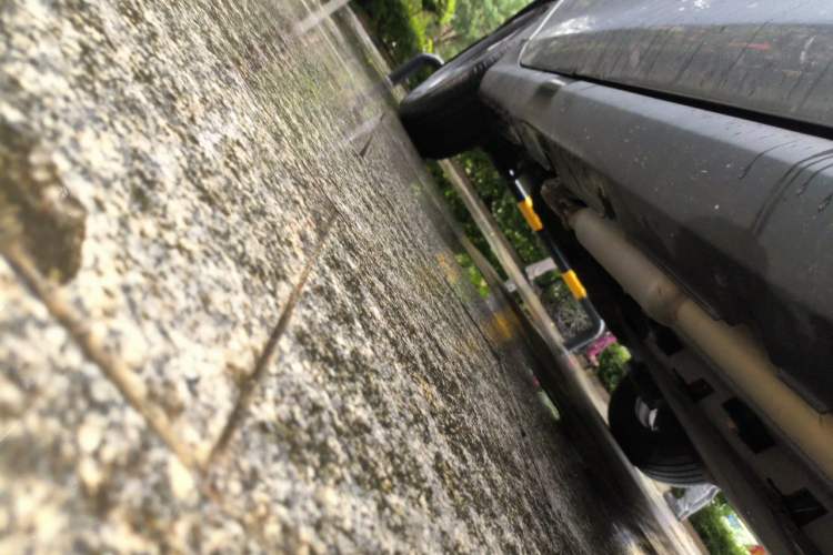 Used BYD Qin PLUS 2025 DM-i Smart Drive 55KM Leading Model Chassis Front Right