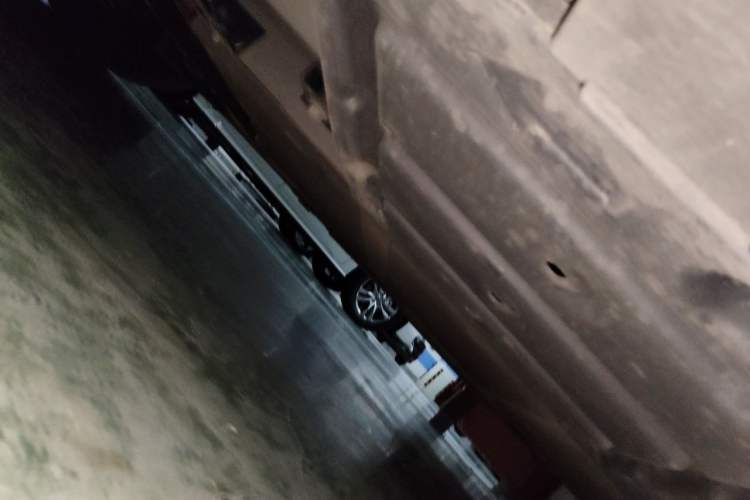 Used BYD Qin PLUS 2025 DM-i Smart Drive 55KM Leading Model Chassis Rear Right