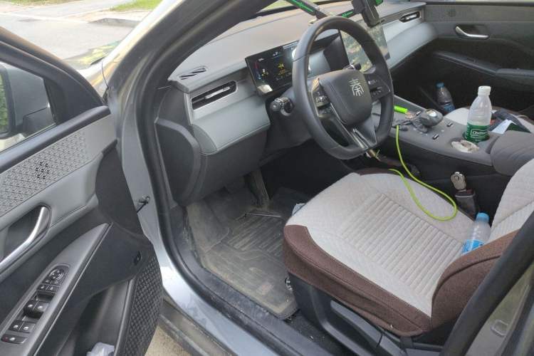 Used BYD Qin PLUS 2025 DM-i Smart Drive 55KM Leading Model Driver Seat