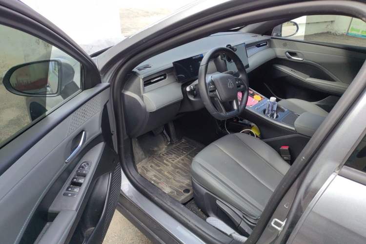 Used BYD Qin PLUS  Driver Seat