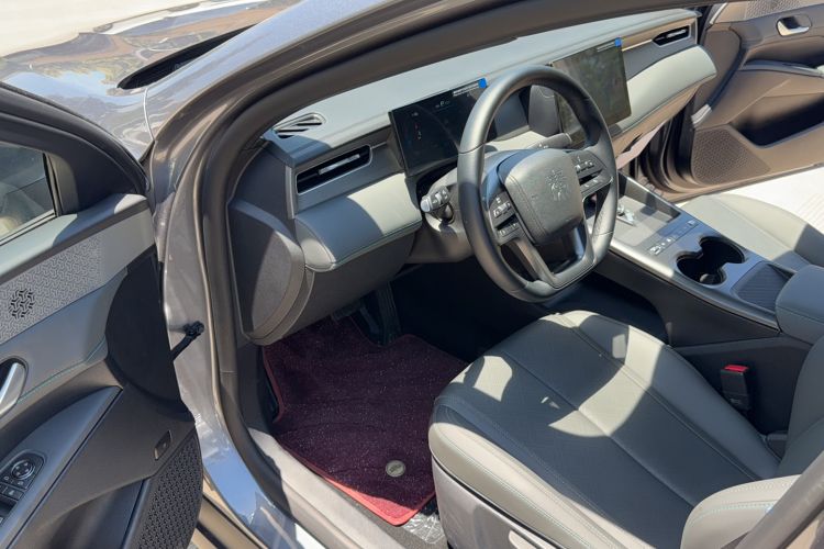 Used BYD Qin PLUS  Driver Seat
