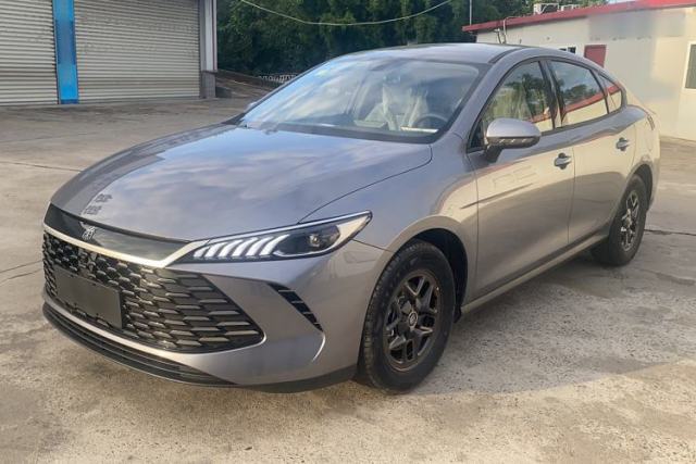 Used BYD Qin PLUS 2025 DM-i Smart Drive 55KM Leading Model