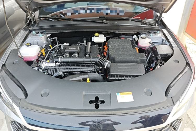Used BYD Qin PLUS 2025 DM-i Smart Drive 55KM Leading Model Engine Bay