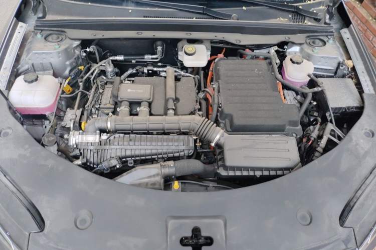 Used BYD Qin PLUS 2025 DM-i Smart Drive 55KM Leading Model Engine Bay