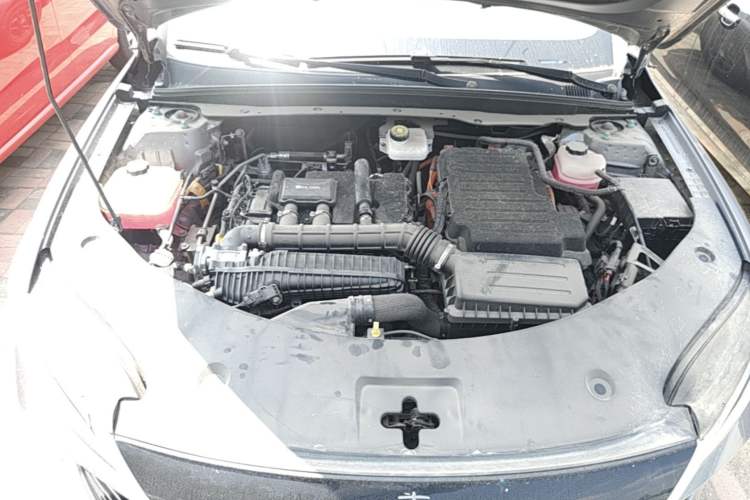 Used BYD Qin PLUS 2025 DM-i Smart Drive 55KM Leading Model Engine Bay
