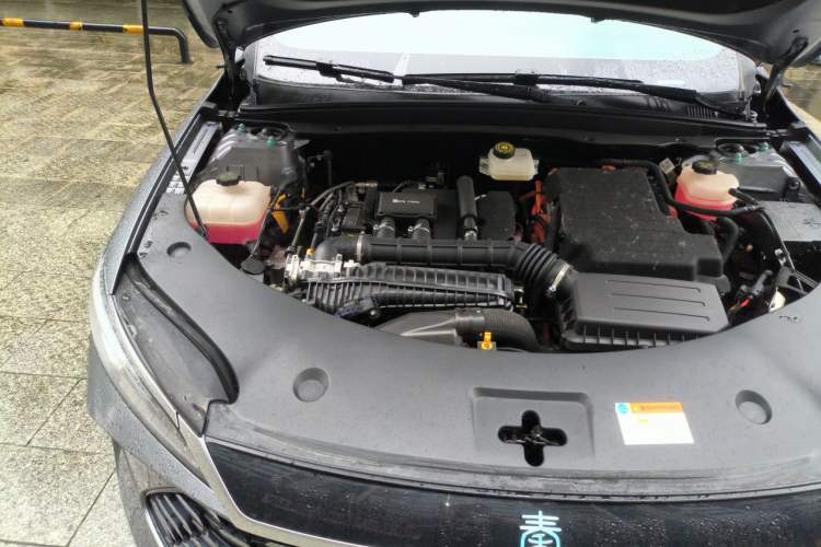 Used BYD Qin PLUS 2025 DM-i Smart Drive 55KM Leading Model Engine Bay Right