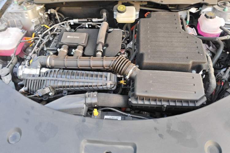 Used BYD Qin PLUS 2025 DM-i Smart Drive 55KM Leading Model Engine Bay