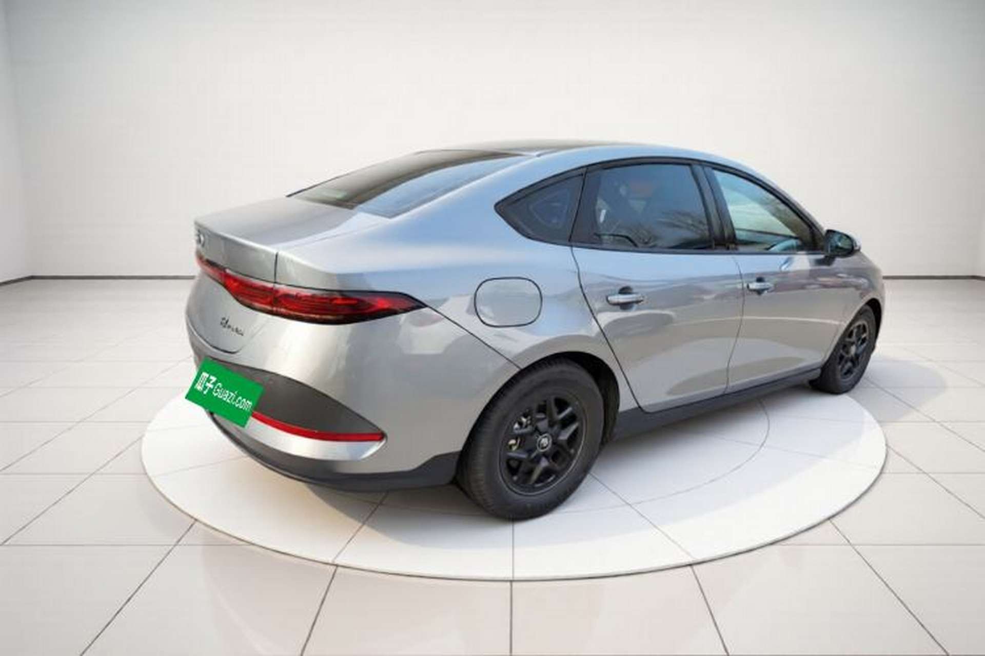 Used BYD Qin PLUS 2025 DM-i Smart Drive 55KM Leading Model Exterior 5