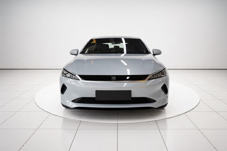 Used BYD Qin PLUS  Front
