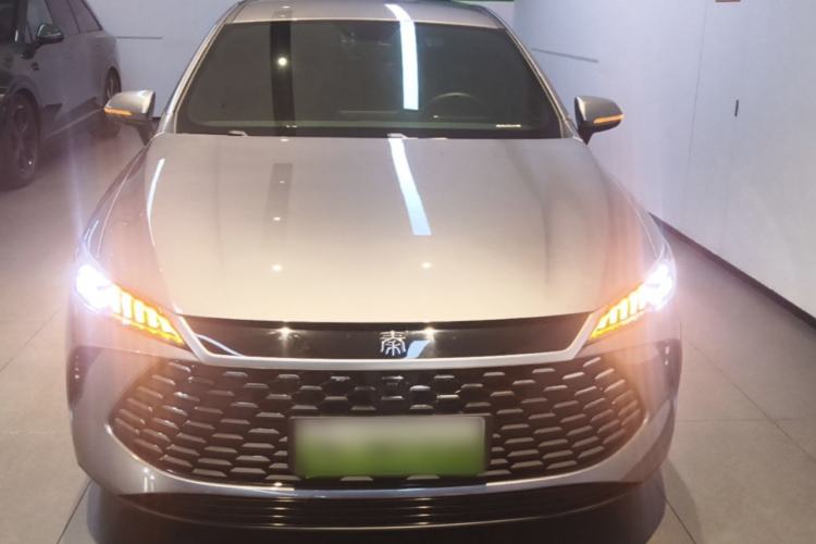 Used BYD Qin PLUS 2025 DM-i Smart Drive 55KM Leading Model Front