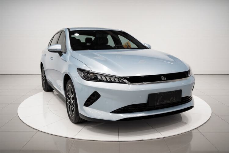 Used BYD Qin PLUS  Front Right 45 Deg
